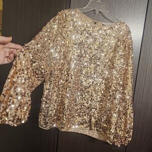 Sequin Gold Women's Top Long Sleeve, Nicely Lined with elastic at the wrist.